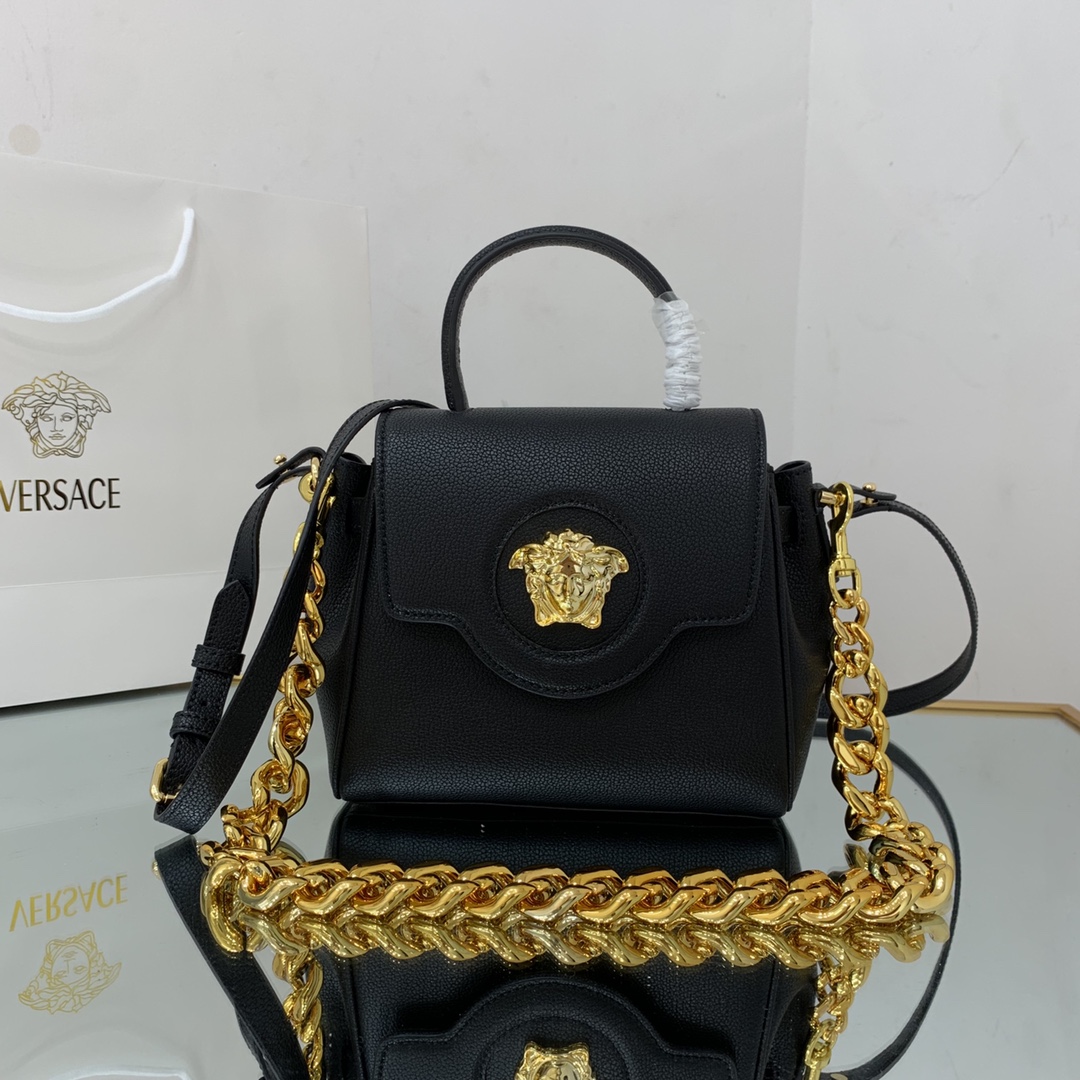 Versace_LaMedusa_2021_Sm